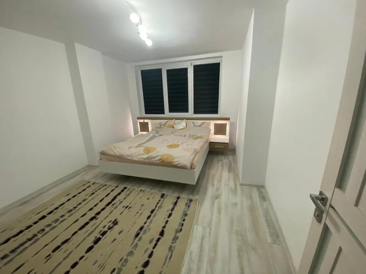 Calinescu Iulia Apartment Bucharest Romania